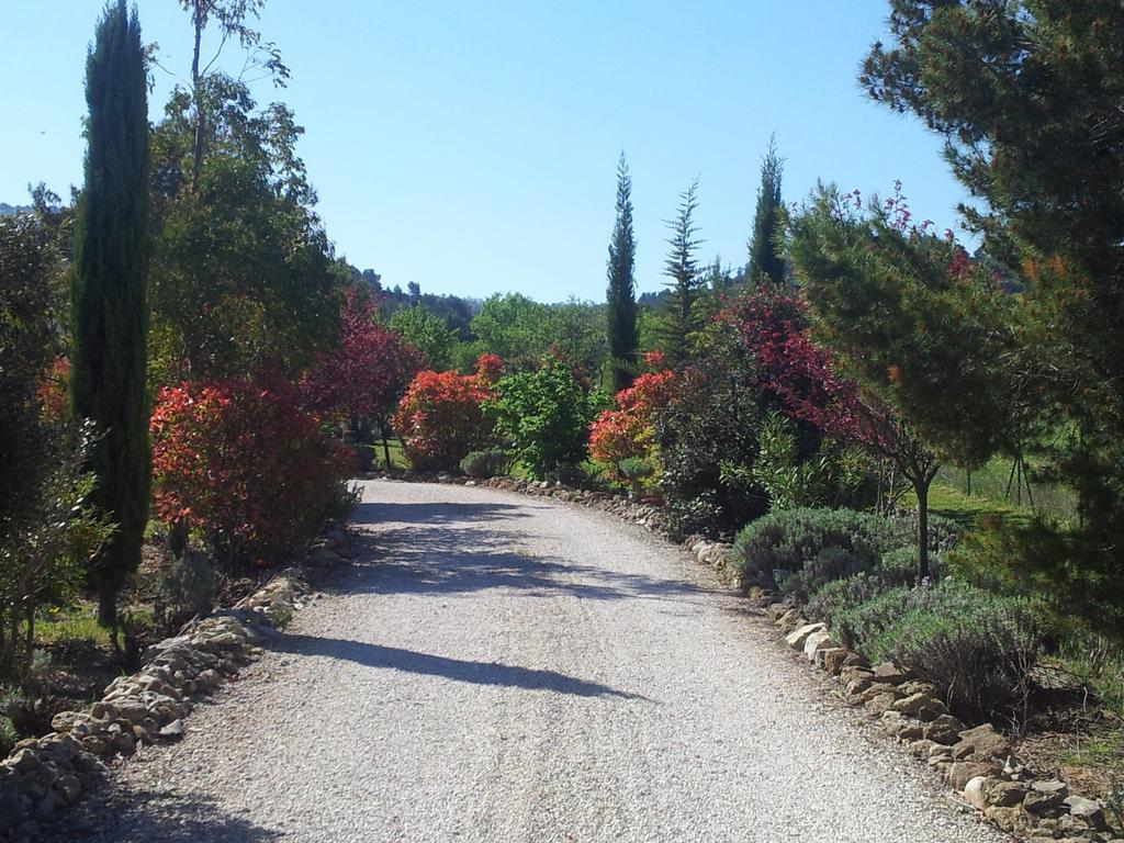 Lamanderie En Provence Alleins Bagian luar foto